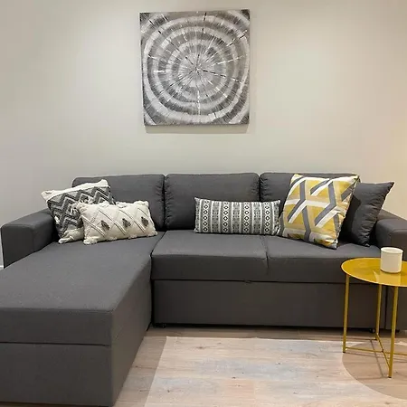 Daire City Center Studio Tiran